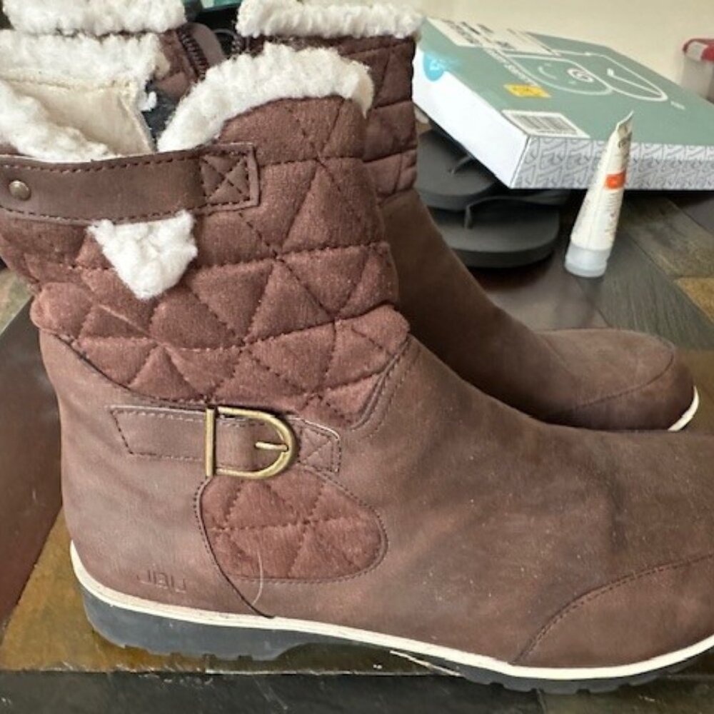 JBU Brown Boots size 12W